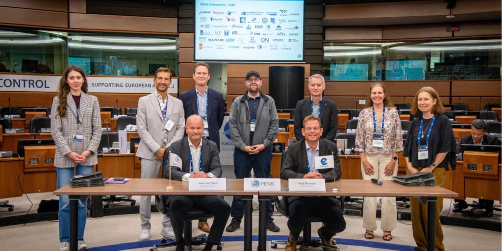 EUROCONTROL dhe partnerët aviacionit forcuajnë vazhdimësinë e sistemit PENS dhe përgatisin gjeneratën e ardhshme të lidhjes së sistemit i transportit ajror evropian. EUROCONTROL and aviation partners reinforce PENS continuity and prepare the next generation of European ATM connectivity