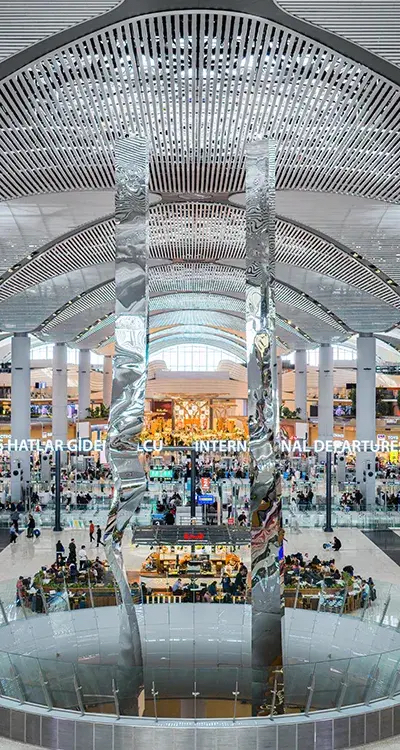 Aeroporti më i ngarkuar në Europë hap pistën e katërt këtë javë