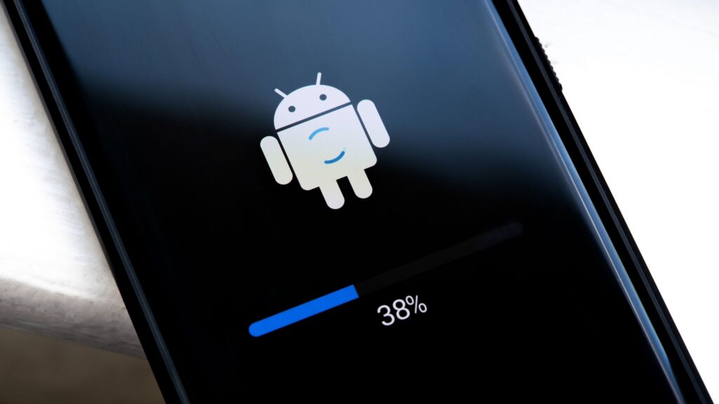 Malware-i i ri në Android shfrytëzon AI për të marrë kontrollin e telefonit dhe riparohet automatikisht nëse fshihet