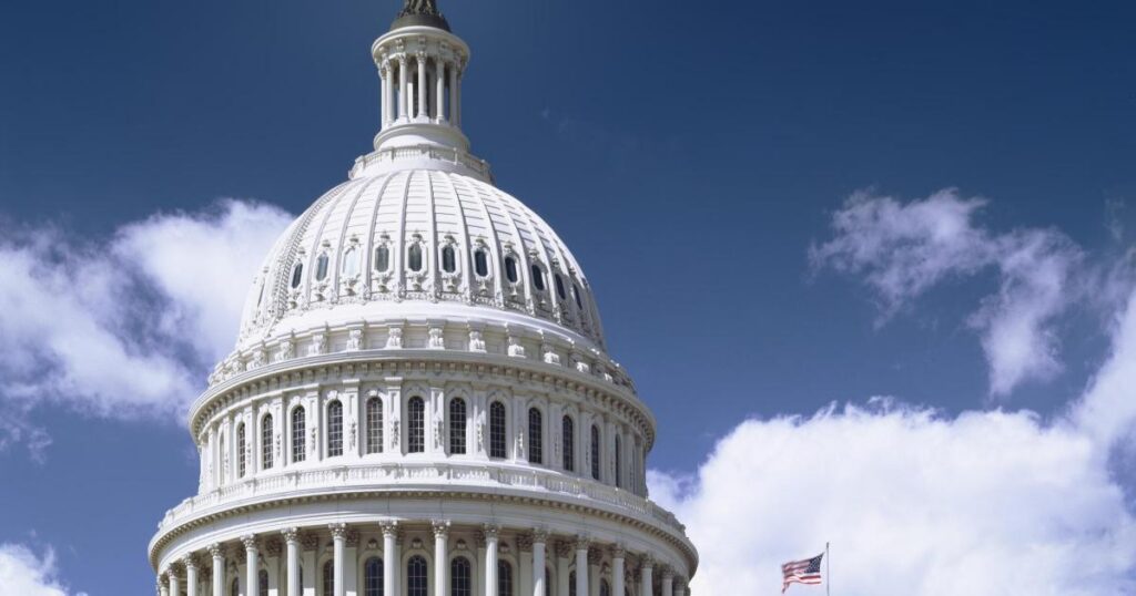 Senati miraton projektligjin për nxitjen e kujdesit për shëndetin mendor në aviacion US Capitol rotunda