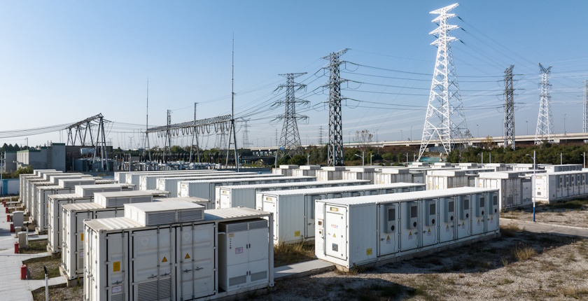 Eksportet neto të energjisë elektrike të Bullgarisë rriten me 62%, falë energjisë diellore dhe sistemet e ruajtjes së energjisë