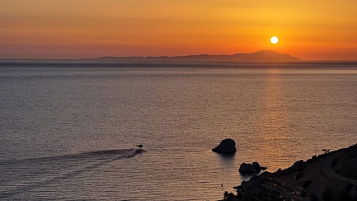 Aeroporti i ishullit Chios do të mbyllë nga 15 nëntori deri më 15 mars për shkak të kundërshtimit të fortë nga vendasit