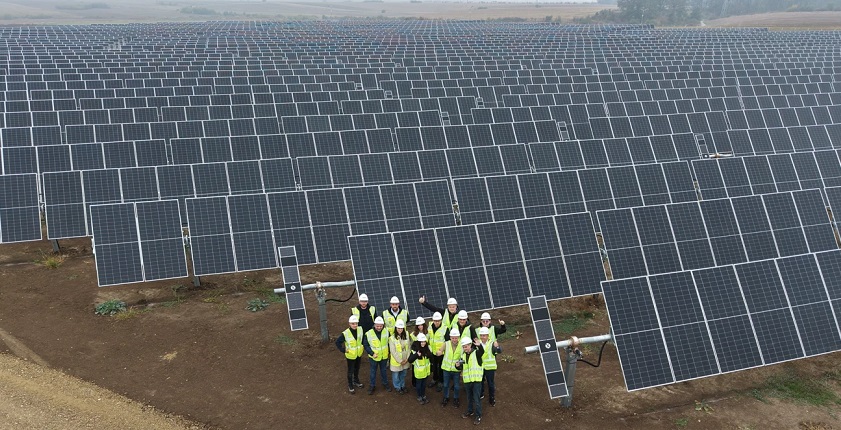 ENNA Solar blen projekt energjie diellore me sisteme ruajtje energjie në Rumani