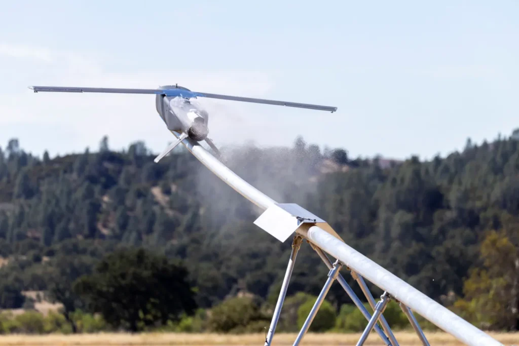 Kompasja kuantike fillon testet në dronin “Lumberjack” të Northrop