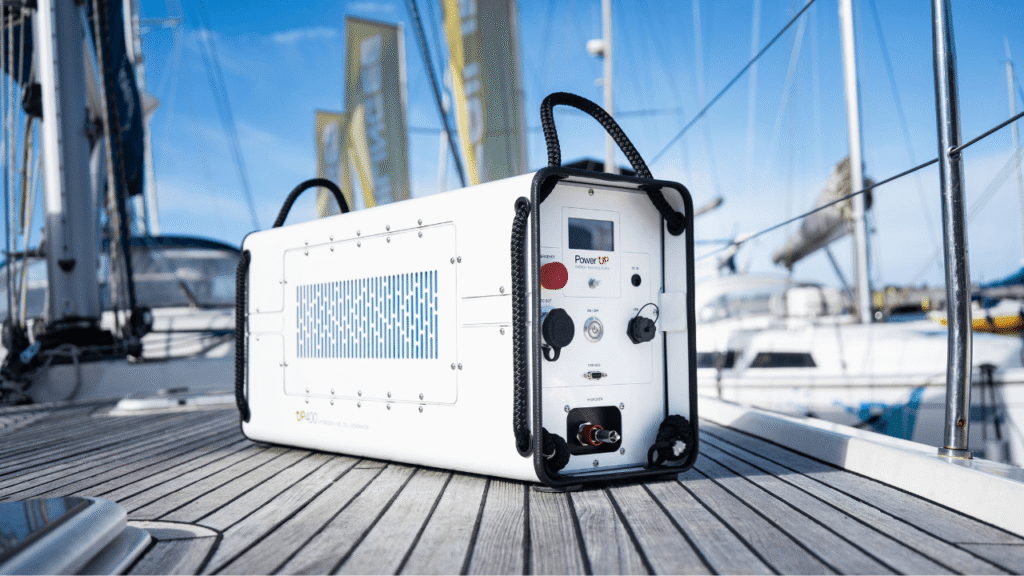 Start-up-et PowerUP dhe H2Boat ofrojnë alternativa për motorët diesel në jaht Silent sailing, noisy generators: Hydrogen startups PowerUP and H2Boat tackle yachting's diesel problem