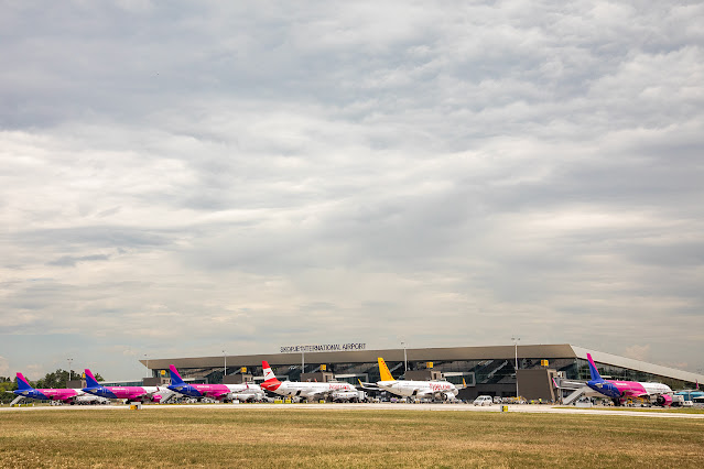 Aeroporti i Shkupit depërtoi barrierën e tre milionë pasagjerëve Skopje Airport surpasses three million passengers