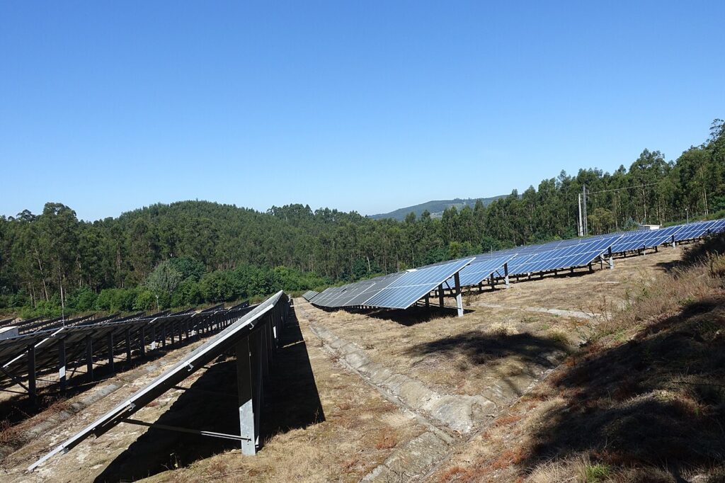 Kompleksi diellor i Brežicës në Slloveni arrin kapacitetin prej 15.34 MW